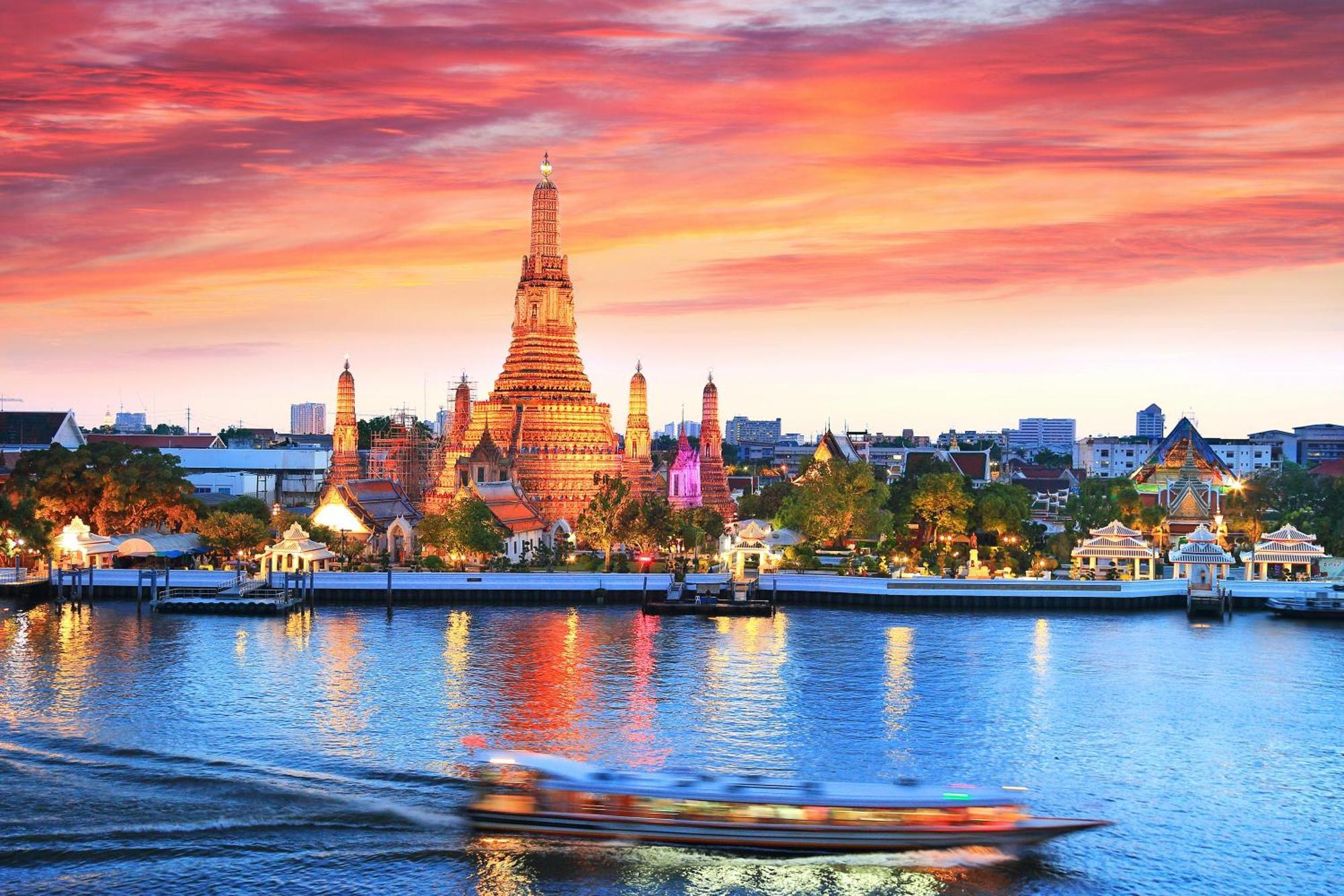 Z โกอินน์ สีลม - สถานีรถไฟฟ้าเซนต์หลุยส์ Go Inn Silom Бангкок Экстерьер фото