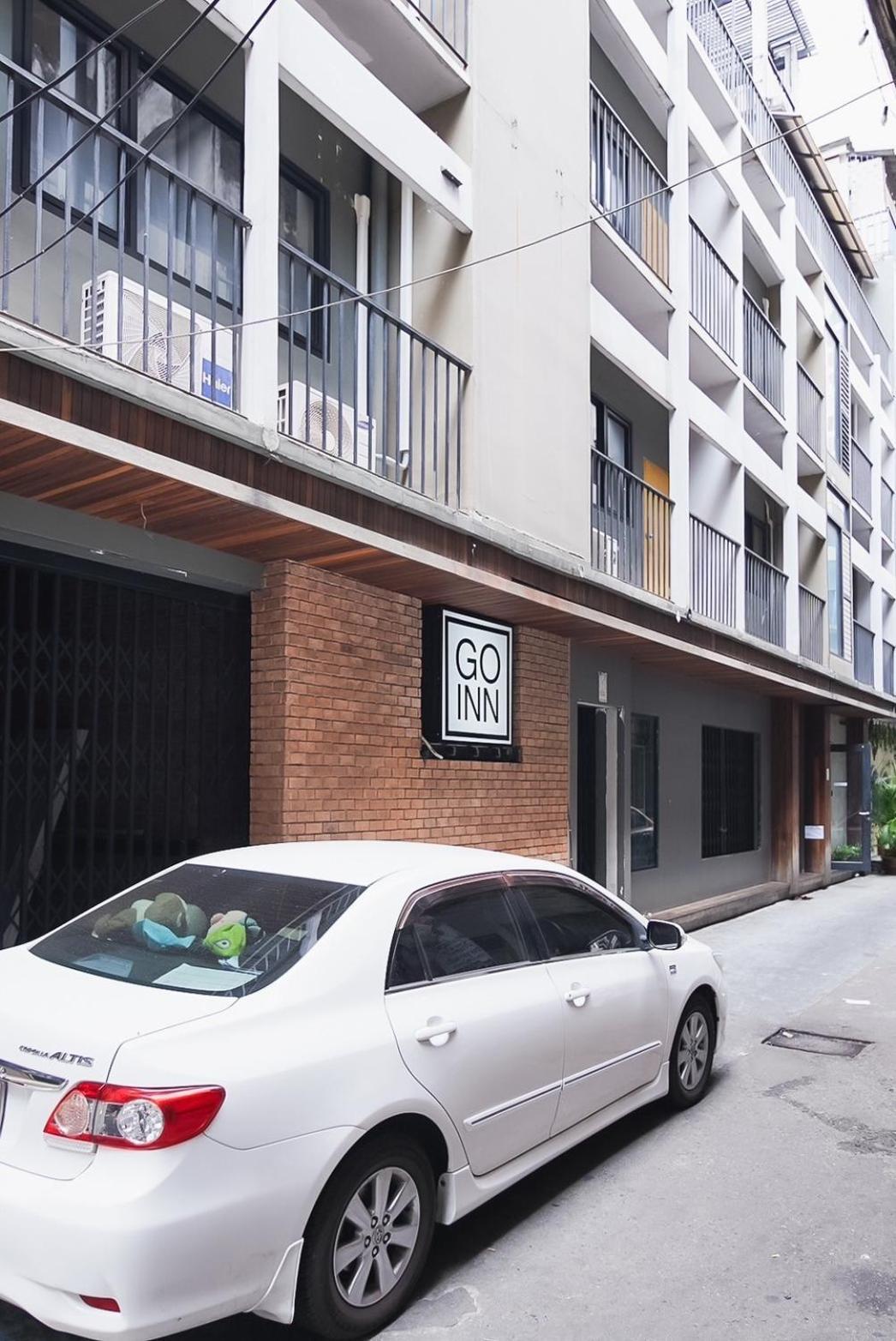 Z โกอินน์ สีลม - สถานีรถไฟฟ้าเซนต์หลุยส์ Go Inn Silom Бангкок Экстерьер фото
